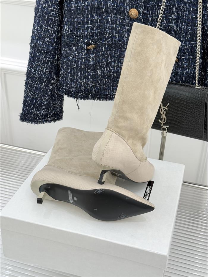 20251128174621302 400